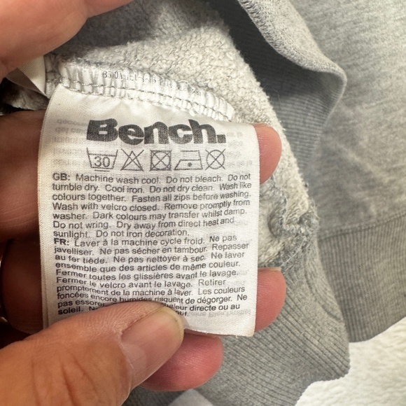 Bench Hoodie Mens Size XL Gray Pullover Pocket Spellout Casual Comfy - Picture 5 of 8